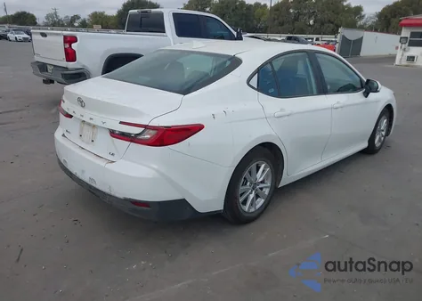 2025 Toyota Camry Le из США, поврежденный, VIN 4T1DAACK7SU592344